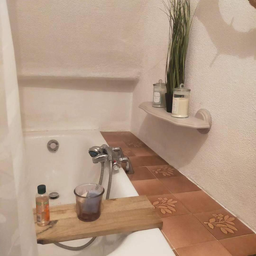 ホテル Gite De Provence - Bayons エクステリア 写真